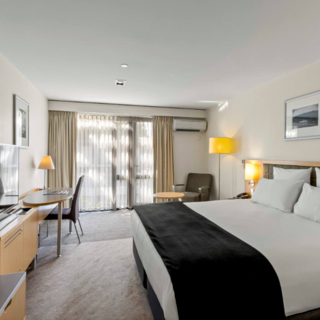 queenstown novotel